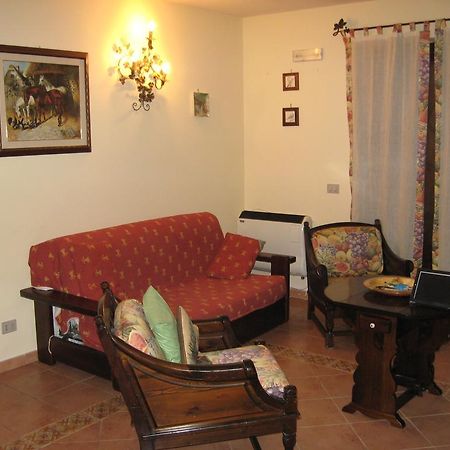 Le Tre Rose Montagna Apartment Камилятело Силано Екстериор снимка