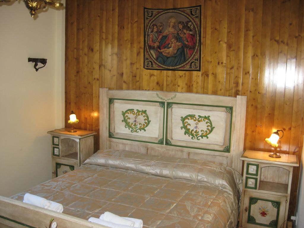 Le Tre Rose Montagna Apartment Камилятело Силано Екстериор снимка