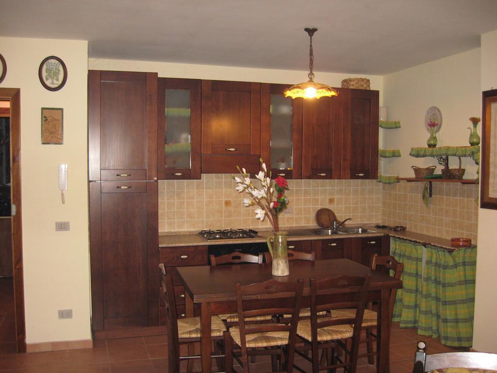 Le Tre Rose Montagna Apartment Камилятело Силано Екстериор снимка
