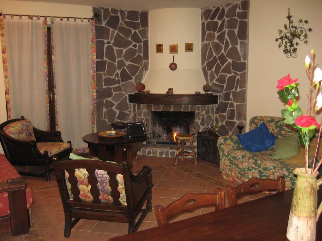 Le Tre Rose Montagna Apartment Камилятело Силано Екстериор снимка